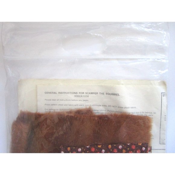 Vintage - A Springbok Stuffed Animal Craft Kit - Scamper the Squirrel - 13" NOS - Picture 8 of 10